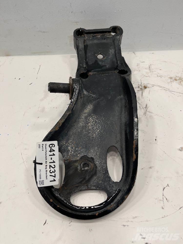 Peterbilt  Chassis en ophanging