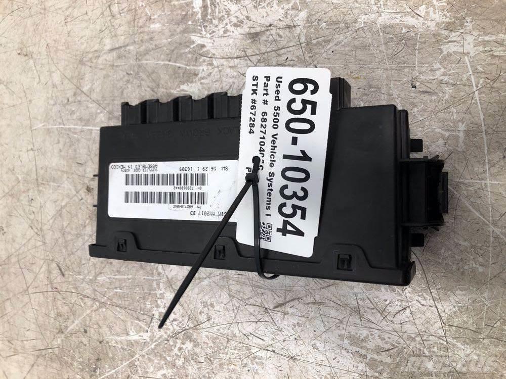 RAM 5500 Cabine en interieur
