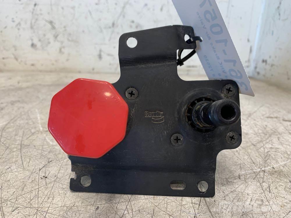 Volvo VNL Transport - Anderen