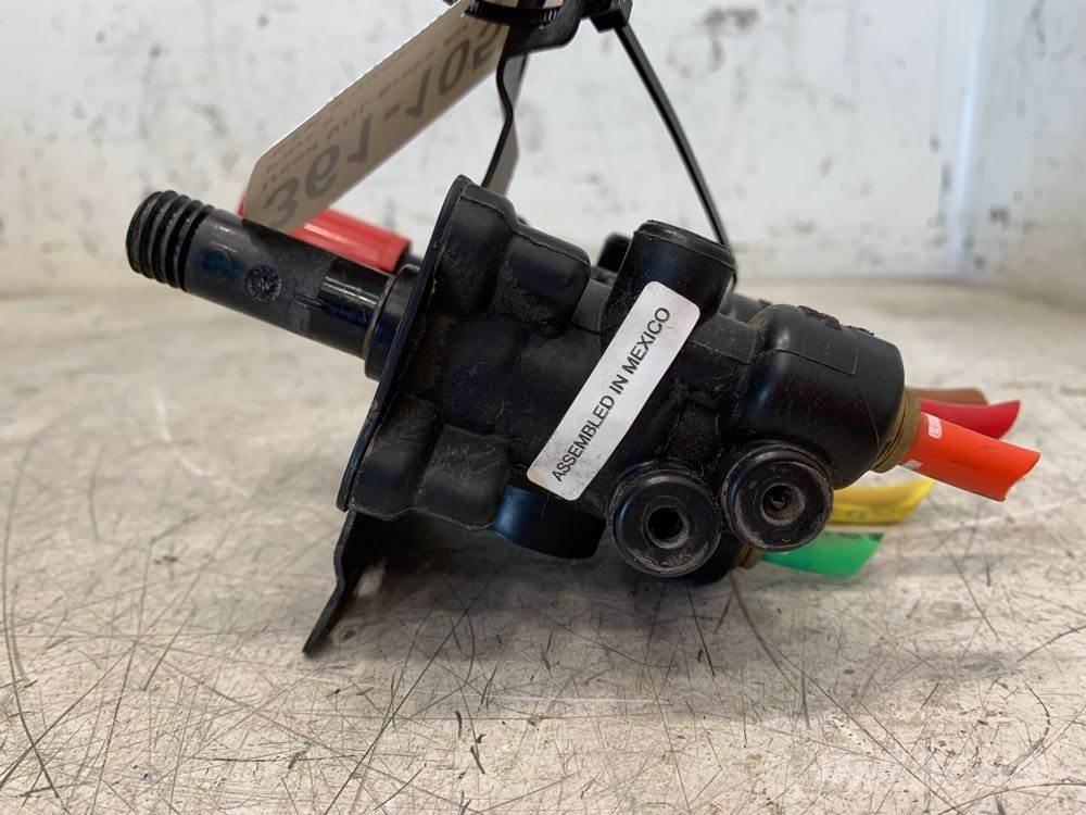 Volvo VNL Transport - Anderen