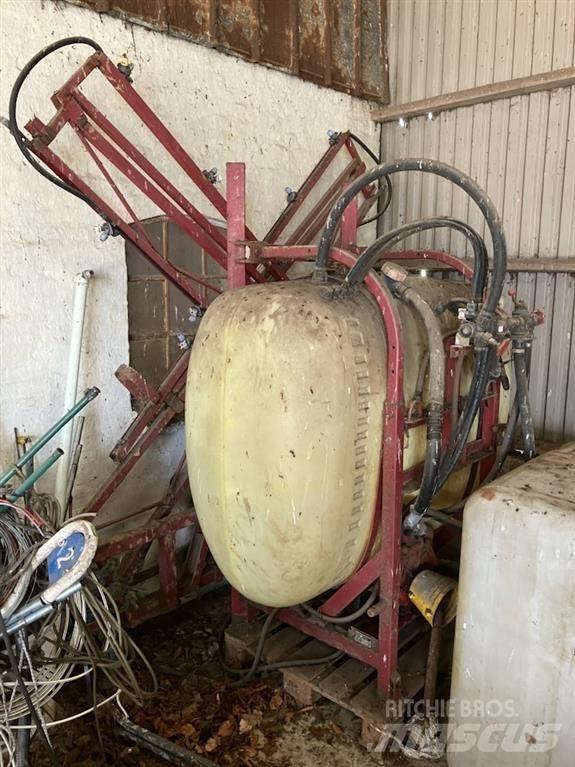 Hardi  Getrokken spuitmachines