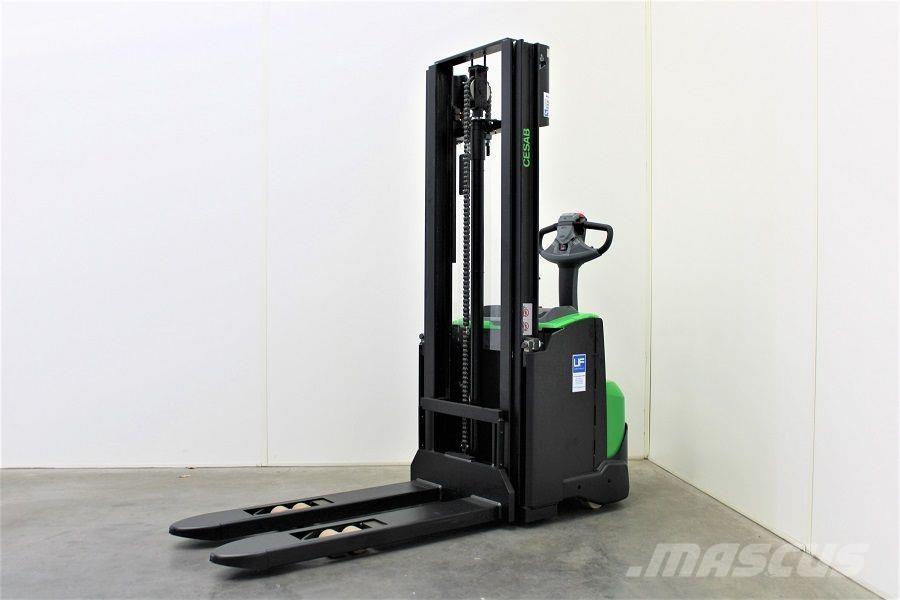 Cesab S 212/290 Stapelaar meeloop