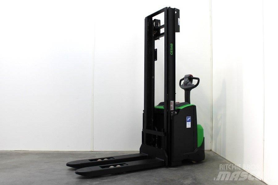 Cesab S 214 / 325 Stapelaar meeloop