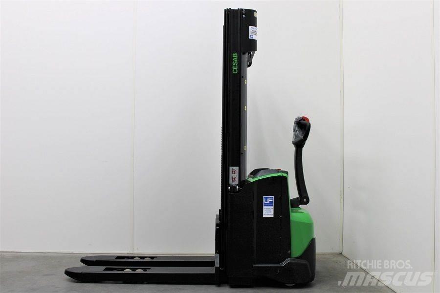 Cesab S 214 / 445 Stapelaar meeloop