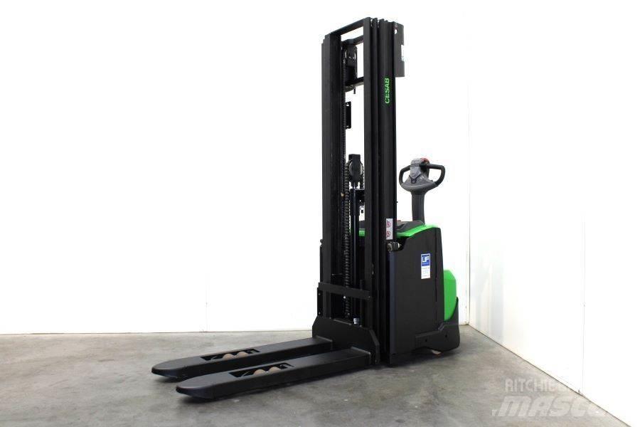 Cesab S 214 / 445 Stapelaar meeloop