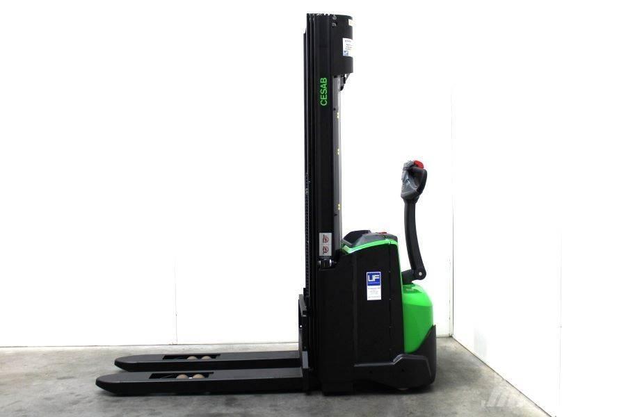 Cesab S 214 / 445 Stapelaar meeloop