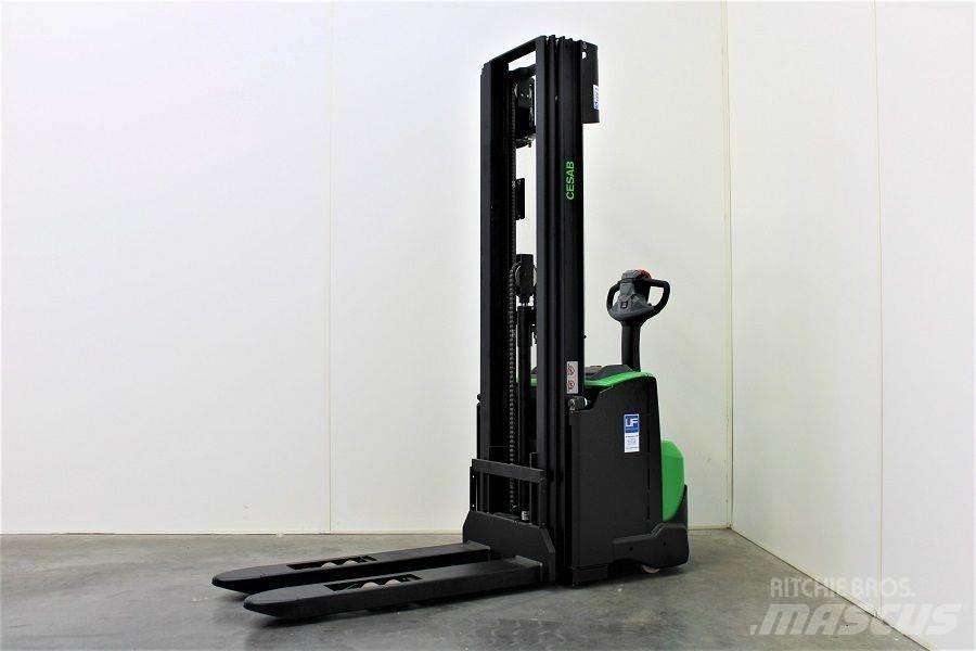 Cesab S 214 / 475 Stapelaar meeloop