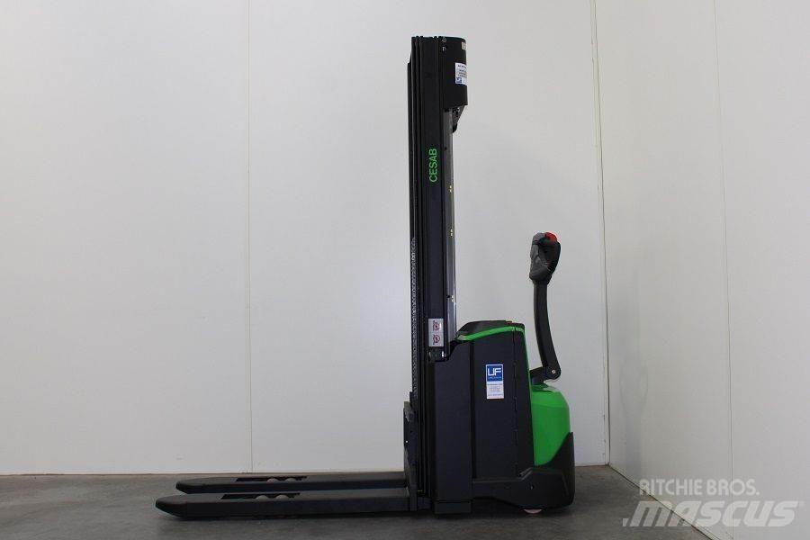 Cesab S 214 / 475 Stapelaar meeloop