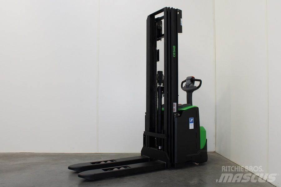 Cesab S 214 / 475 Stapelaar meeloop