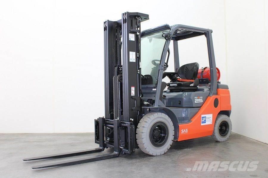 Toyota 02-8FGF25 LPG heftrucks