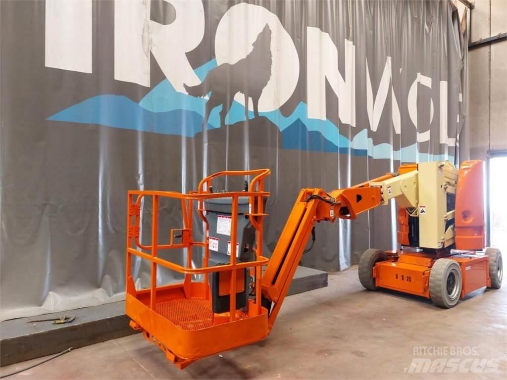 JLG E300AJP Knikarmhoogwerkers