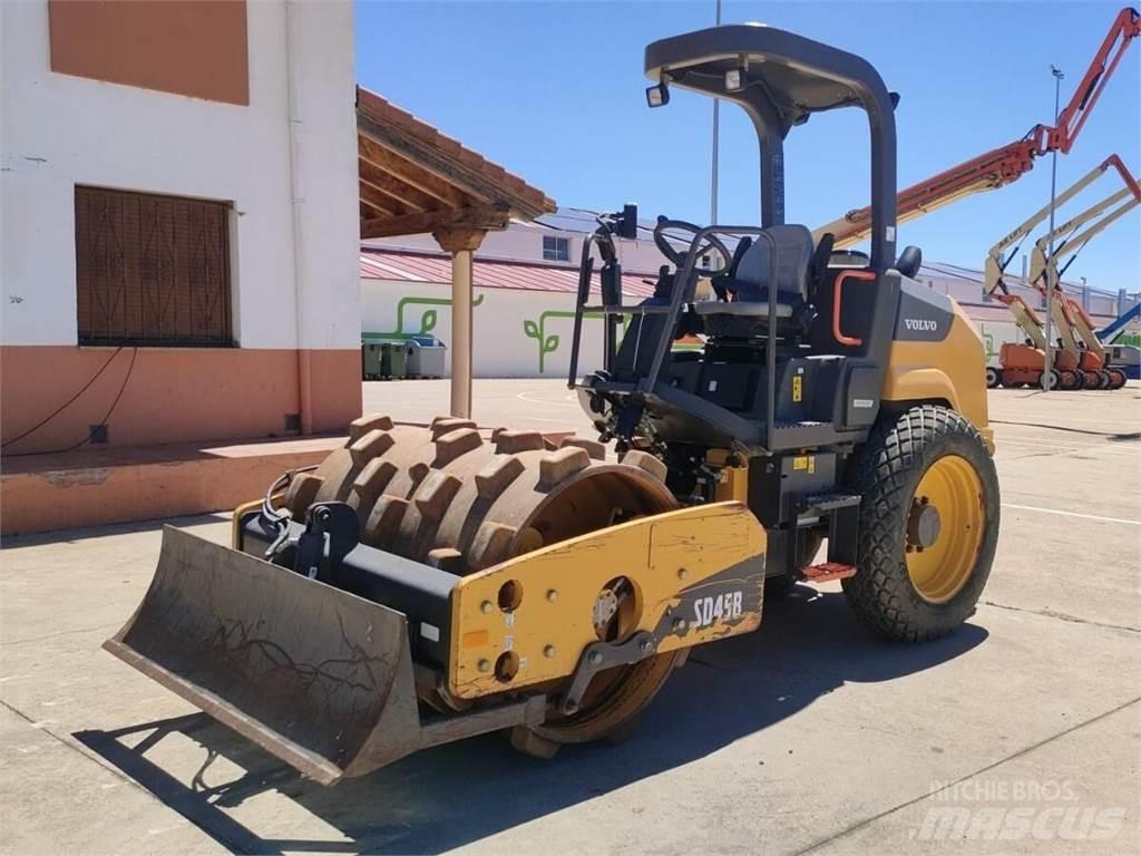 Volvo SD45B Grondverdichtingsmachines