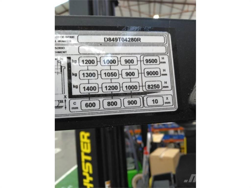 Yale MR14 Reachtruck voor hoog niveau