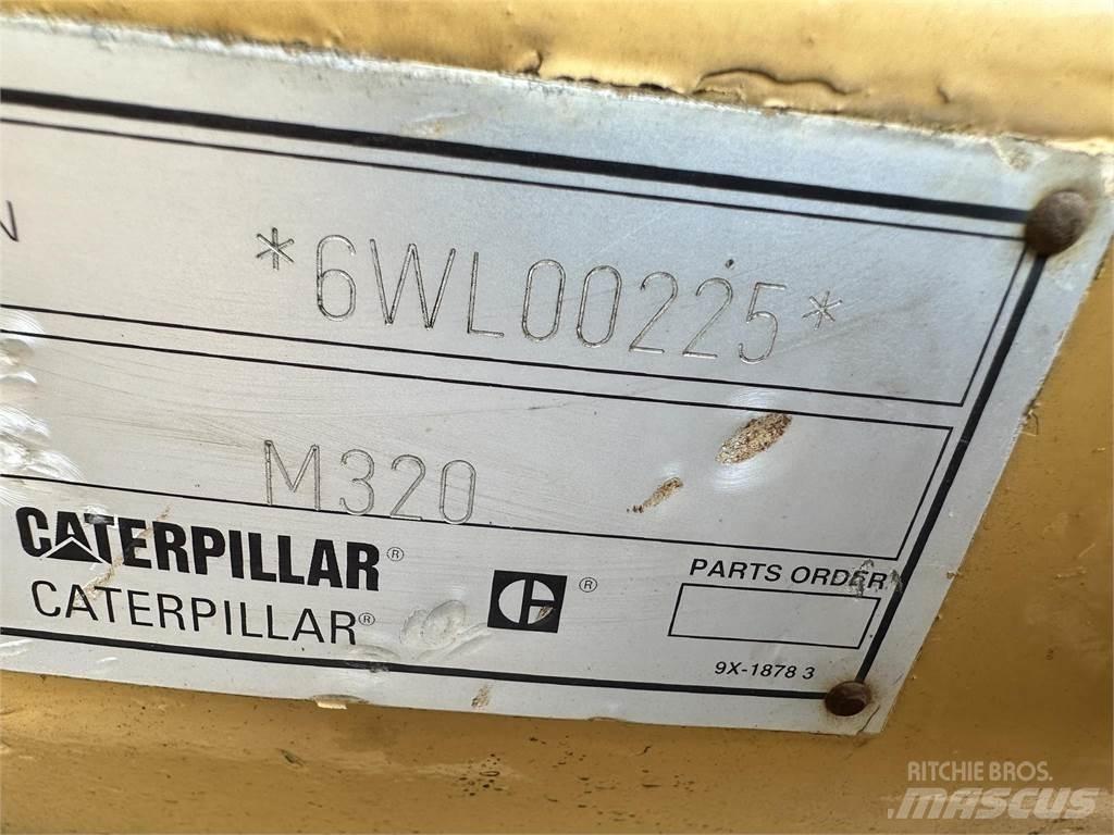 CAT M320 Wielgraafmachines