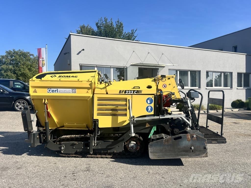 Bomag BF 223 C Asfaltafwerkmachines