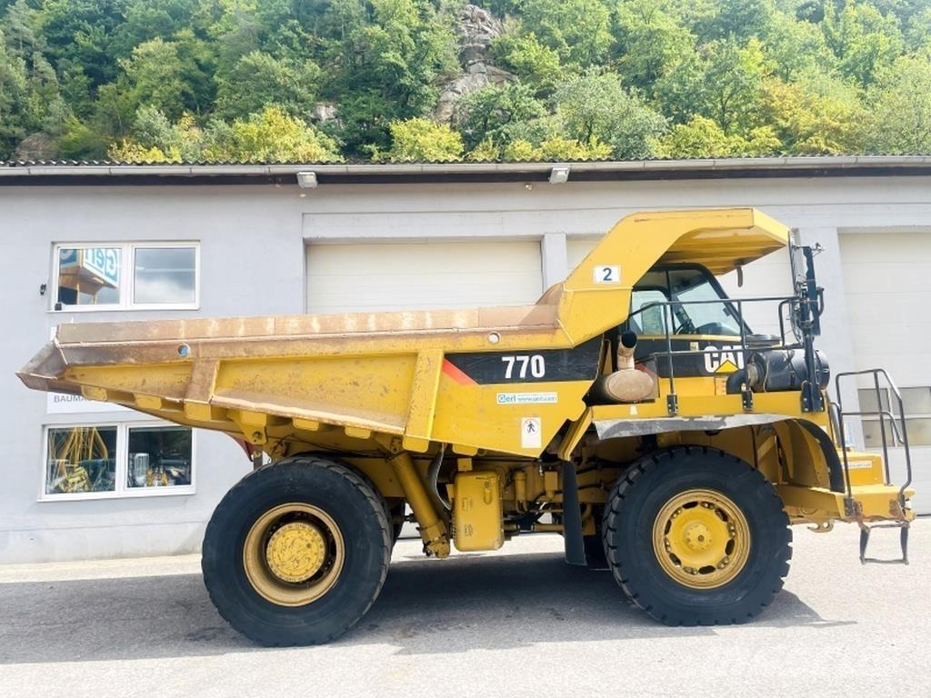 CAT 770 Knik dumptrucks
