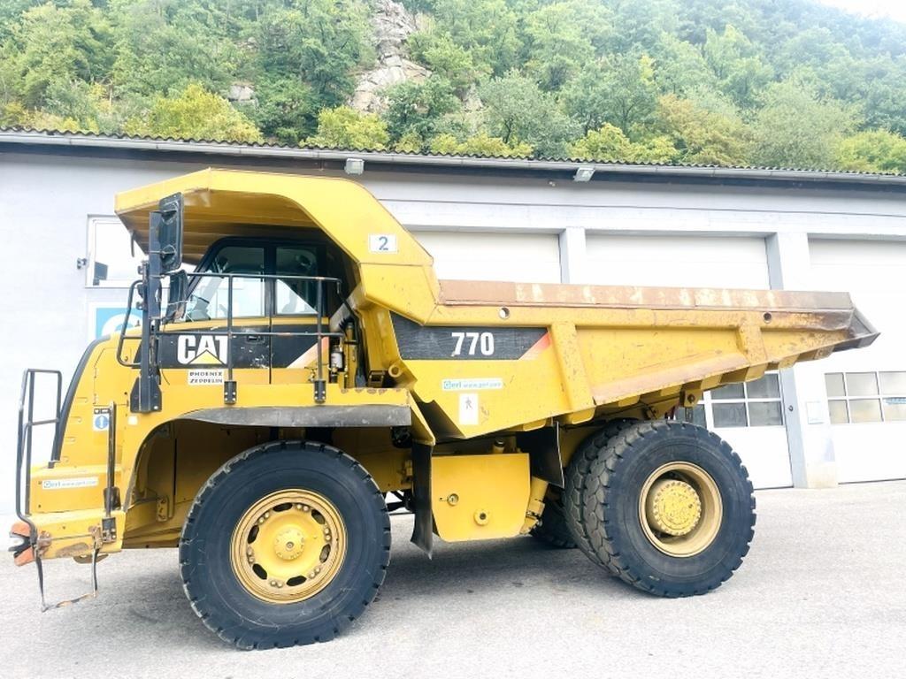 CAT 770 Knik dumptrucks