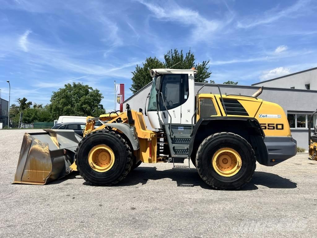 Liebherr L 550 Wielladers