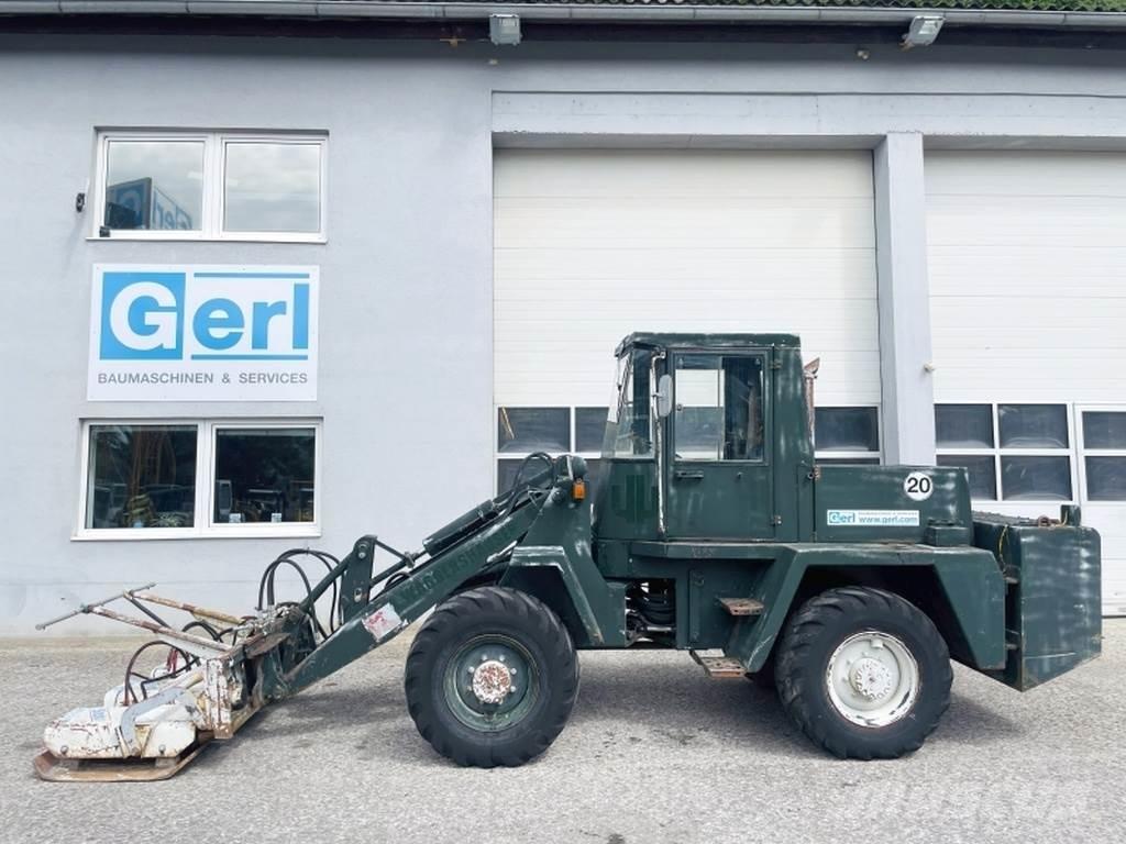 Schaeff ZL8 Wielladers