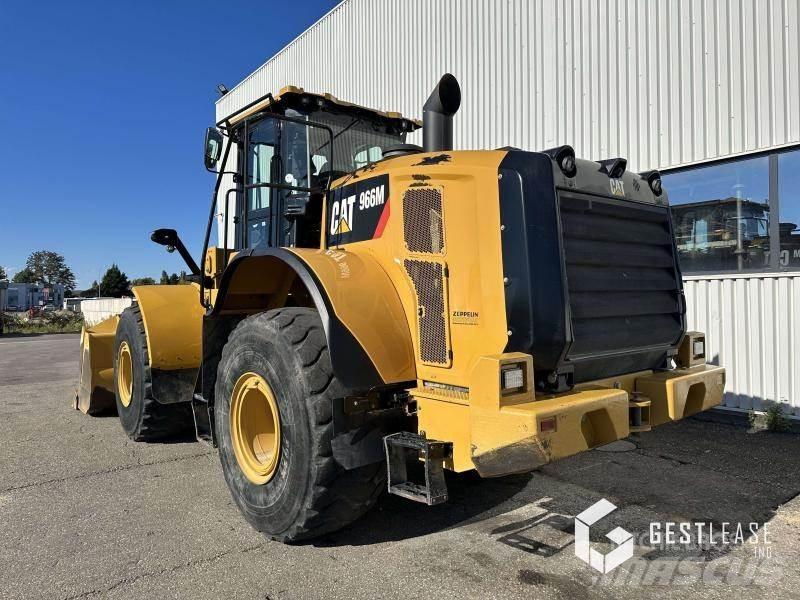CAT 966M Wielladers