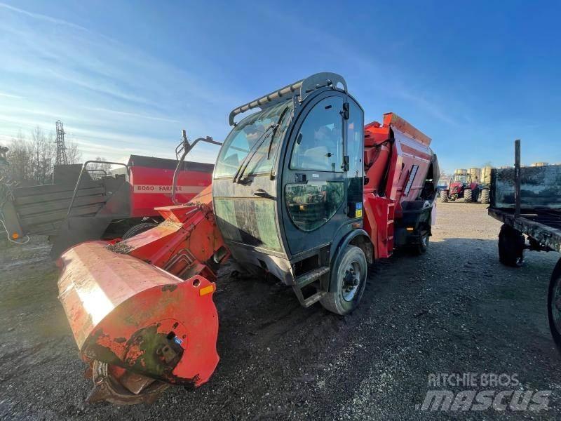 Kuhn SP 14 Mengvoedermachines