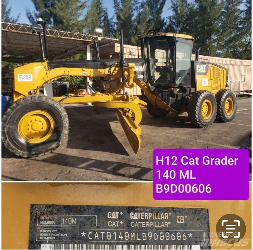 CAT 140M Rupsdozers