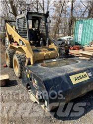 CAT 262B Schrankladers