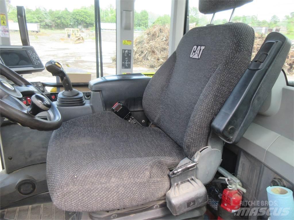 CAT 938M Wielladers