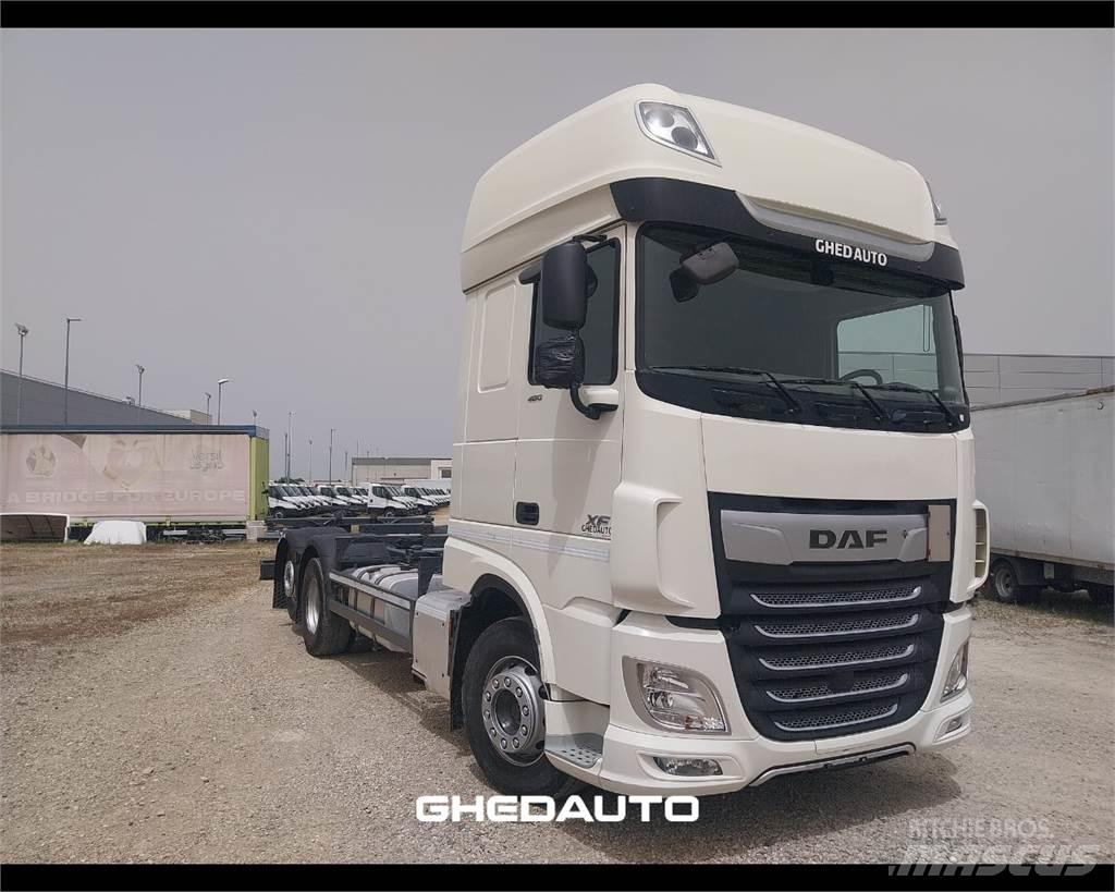 DAF DAF Bakwagens met gesloten opbouw