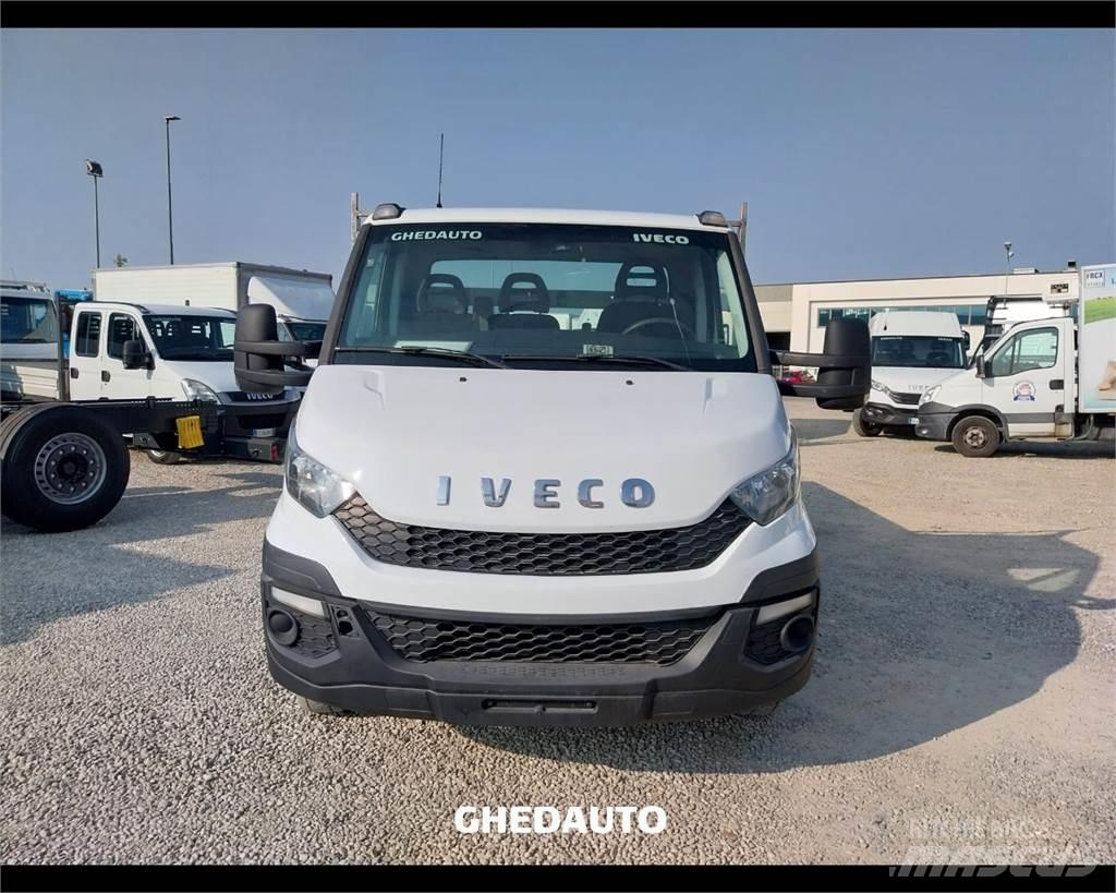 Iveco 35C15 Gesloten opbouw