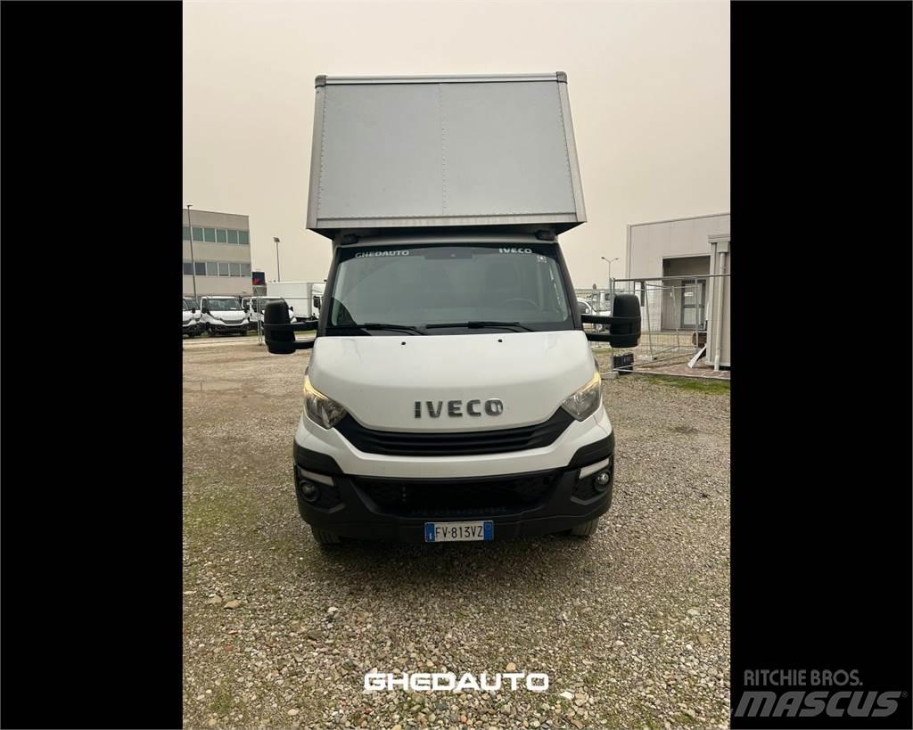 Iveco 35C18 Gesloten opbouw