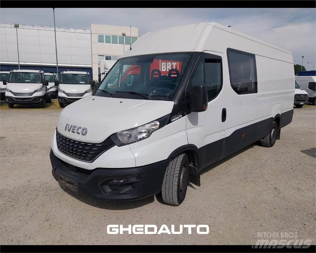 Iveco 35S16 Gesloten opbouw