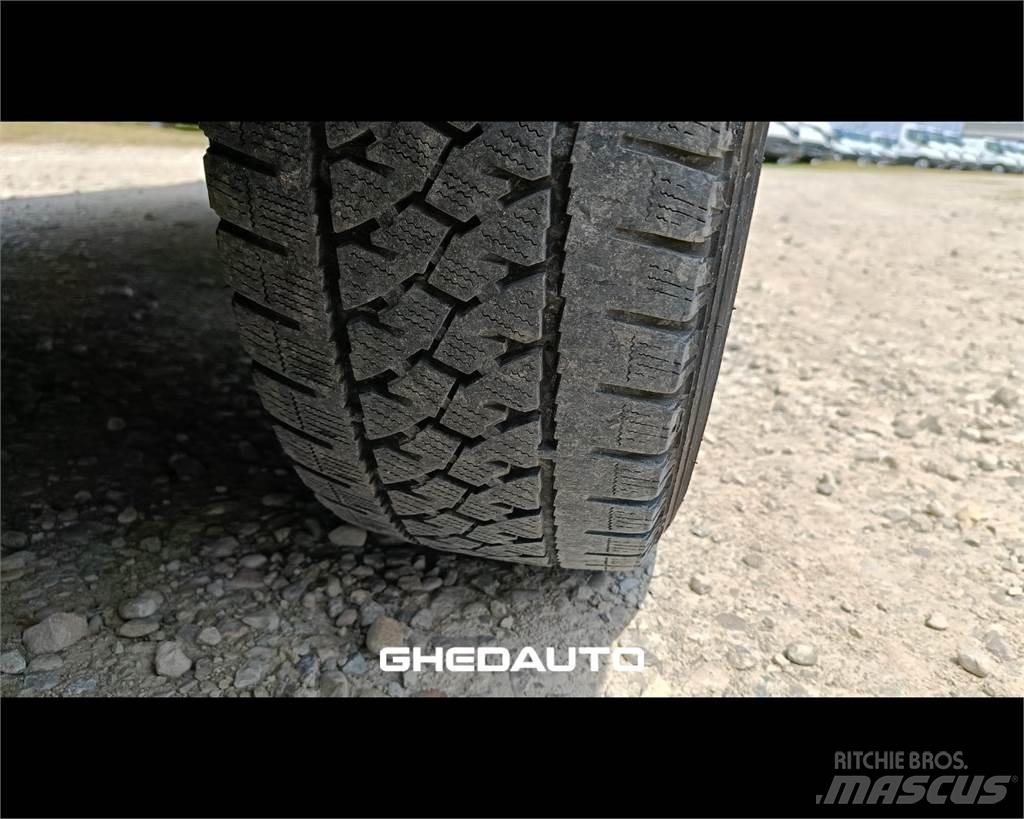 Iveco 35S16 Gesloten opbouw