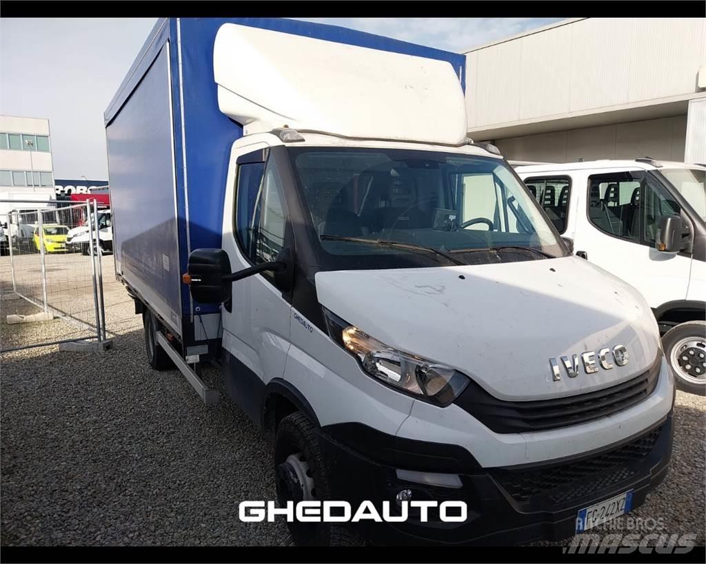 Iveco 65C15 Bakwagens met gesloten opbouw