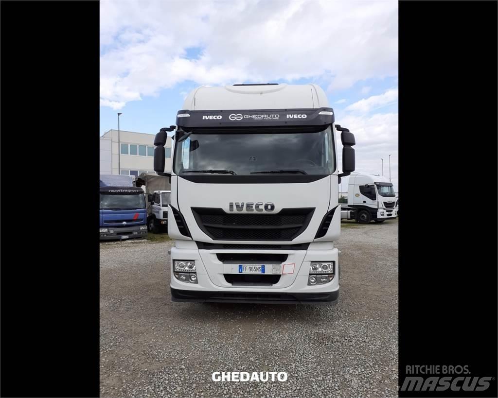 Iveco AS440S48 Bakwagens met gesloten opbouw