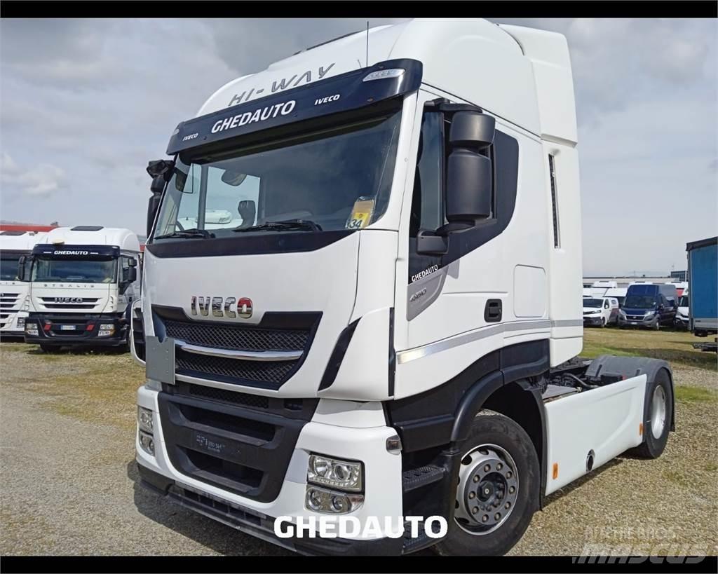 Iveco AS440S48T/P Bakwagens met gesloten opbouw
