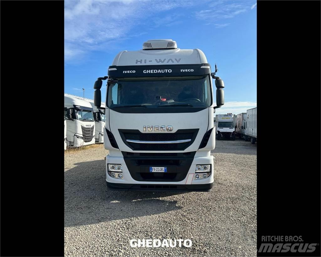 Iveco AS440ST/P Bakwagens met gesloten opbouw