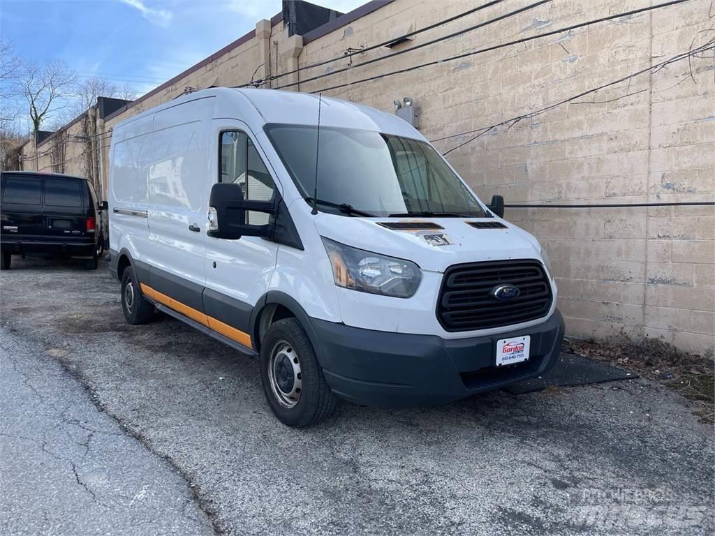 Ford Transit Gesloten bedrijfswagens
