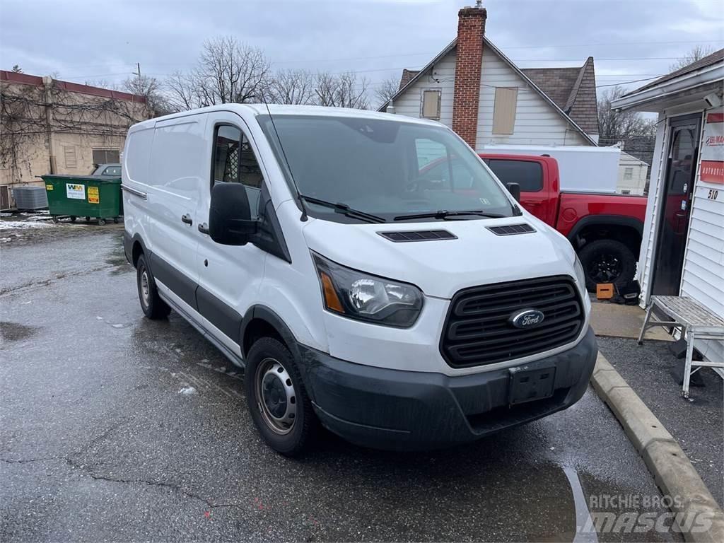 Ford Transit Gesloten opbouw