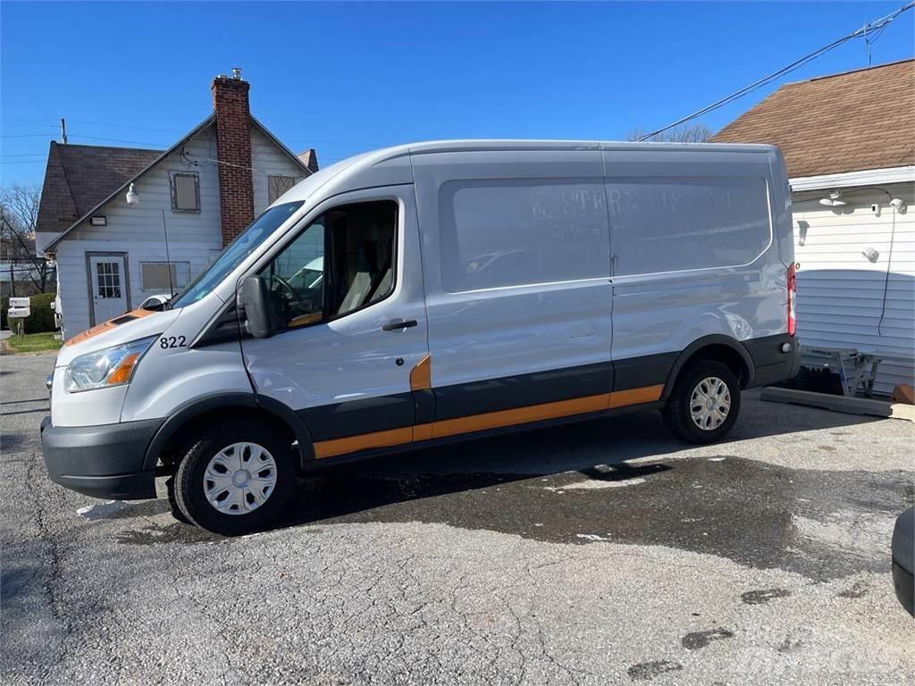 Ford Transit Gesloten bedrijfswagens