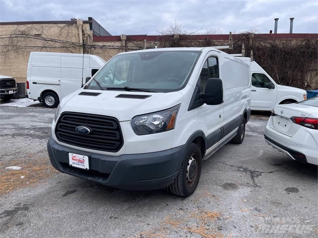 Ford Transit Gesloten bedrijfswagens