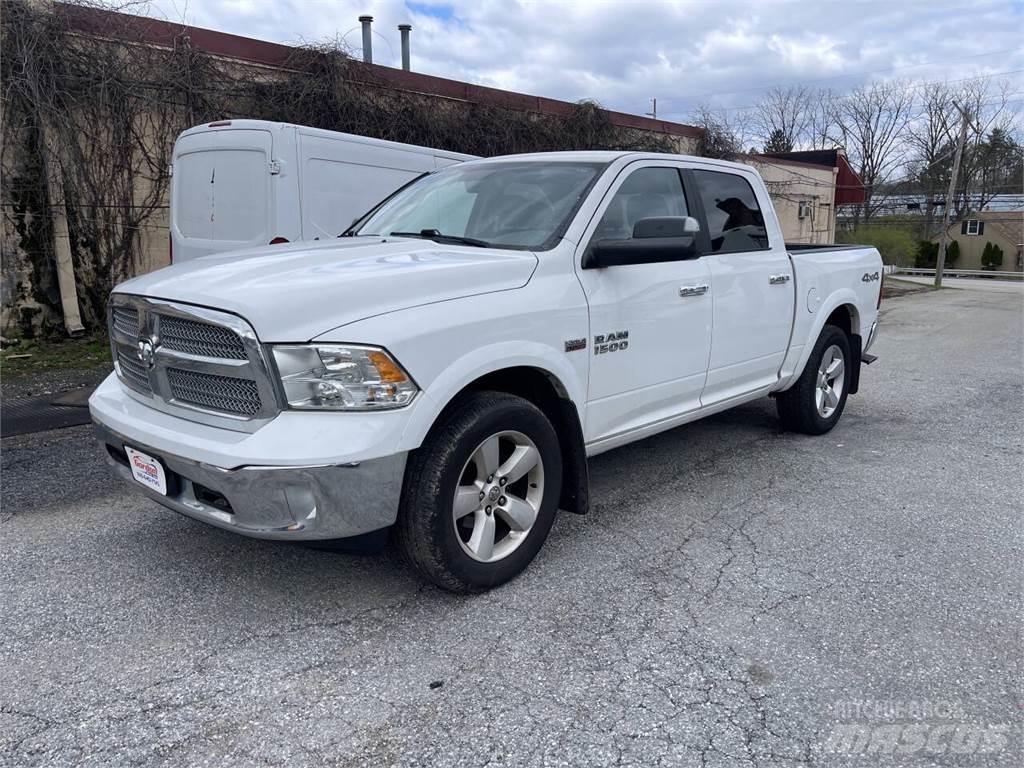 RAM 1500 Bestelwagens met open laadbak