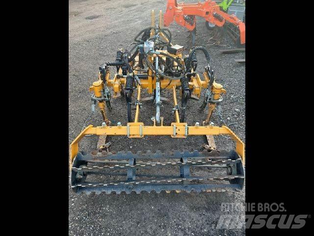  Autre CL6750SR45 Grondbewerking