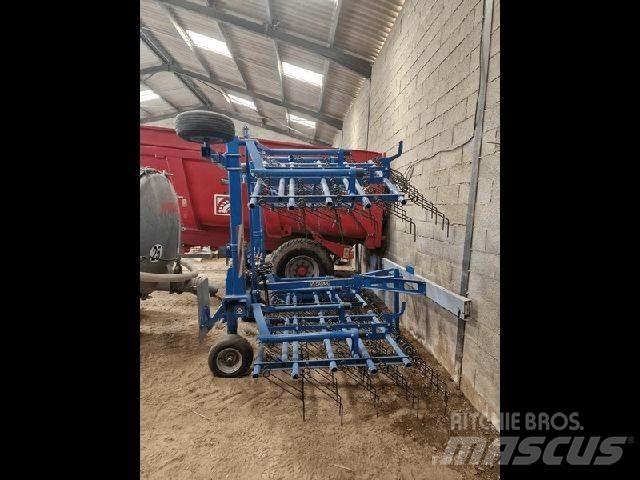  Carre SARCLERSE Overige grondbewerkingsmachines en accessoires