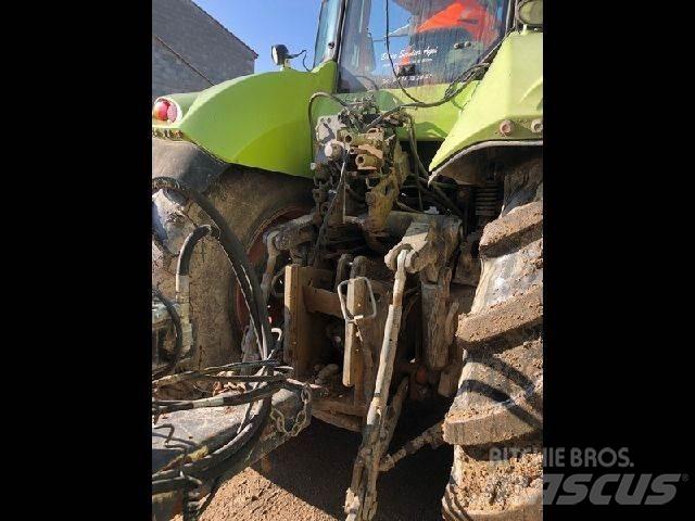 CLAAS AXION 850 Tractoren