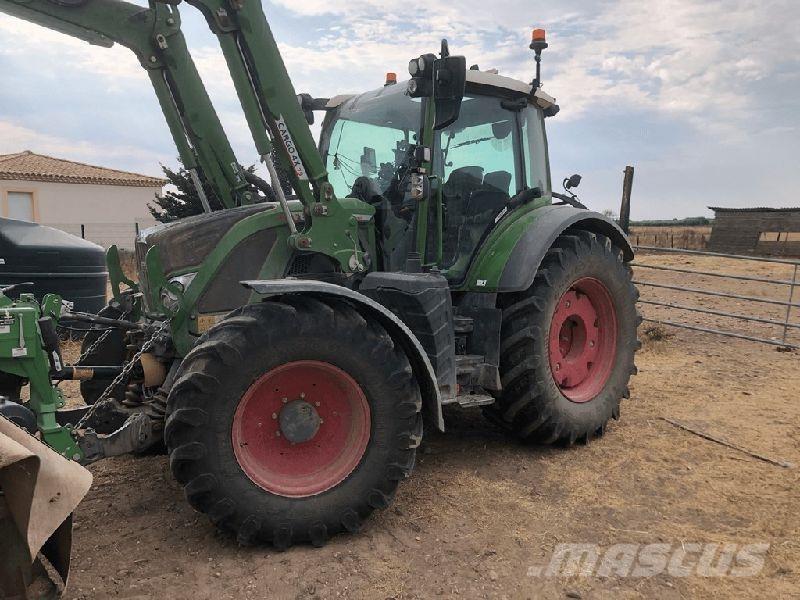 Fendt 516 VARIO Tractoren