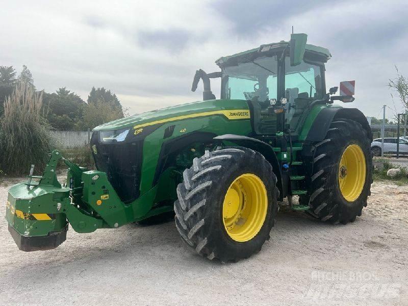 John Deere 8R410 Tractoren