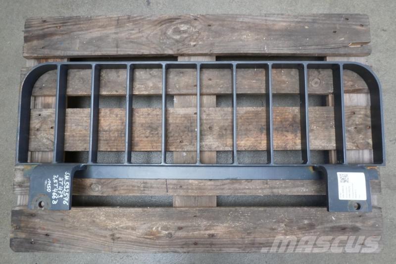 Kaup 3T479 Overige tweedehands voorzetapparatuur en componenten