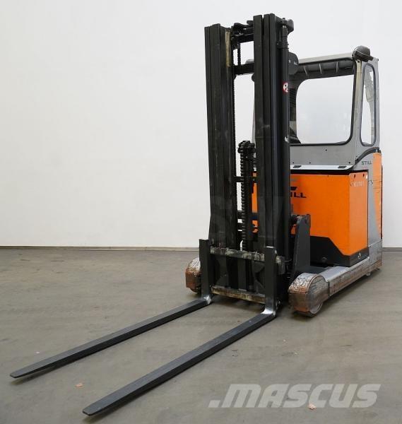 Still FM-X14 Reachtruck voor hoog niveau