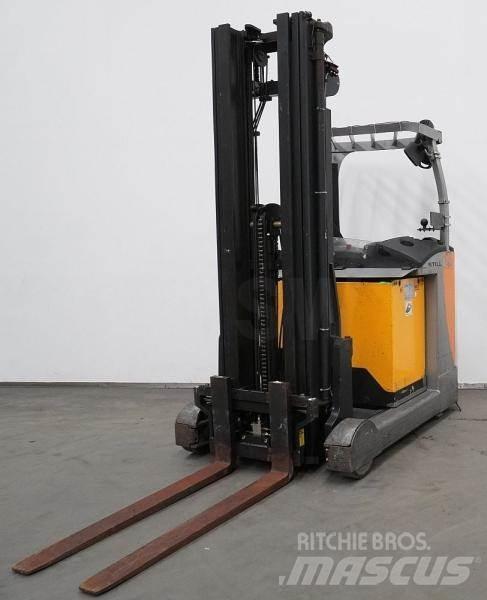 Still FM-X17 Reachtruck voor hoog niveau